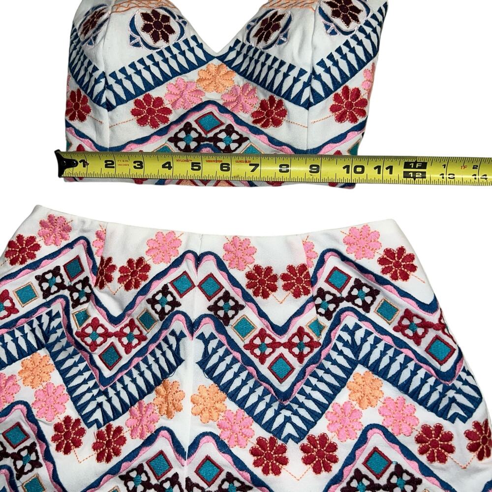LULUS Rhythm is Gonna Get You Embroidered White Shorts & Top Size S - Picture 6 of 12